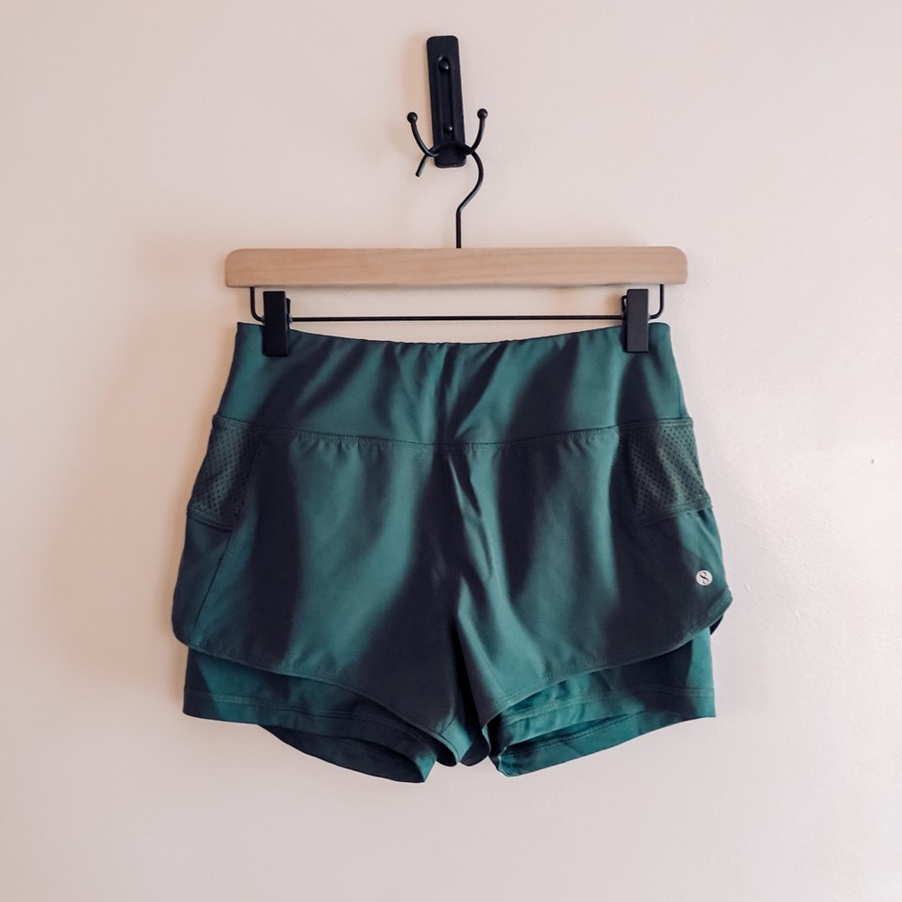 Layers Quick-Dry Athletic Shorts